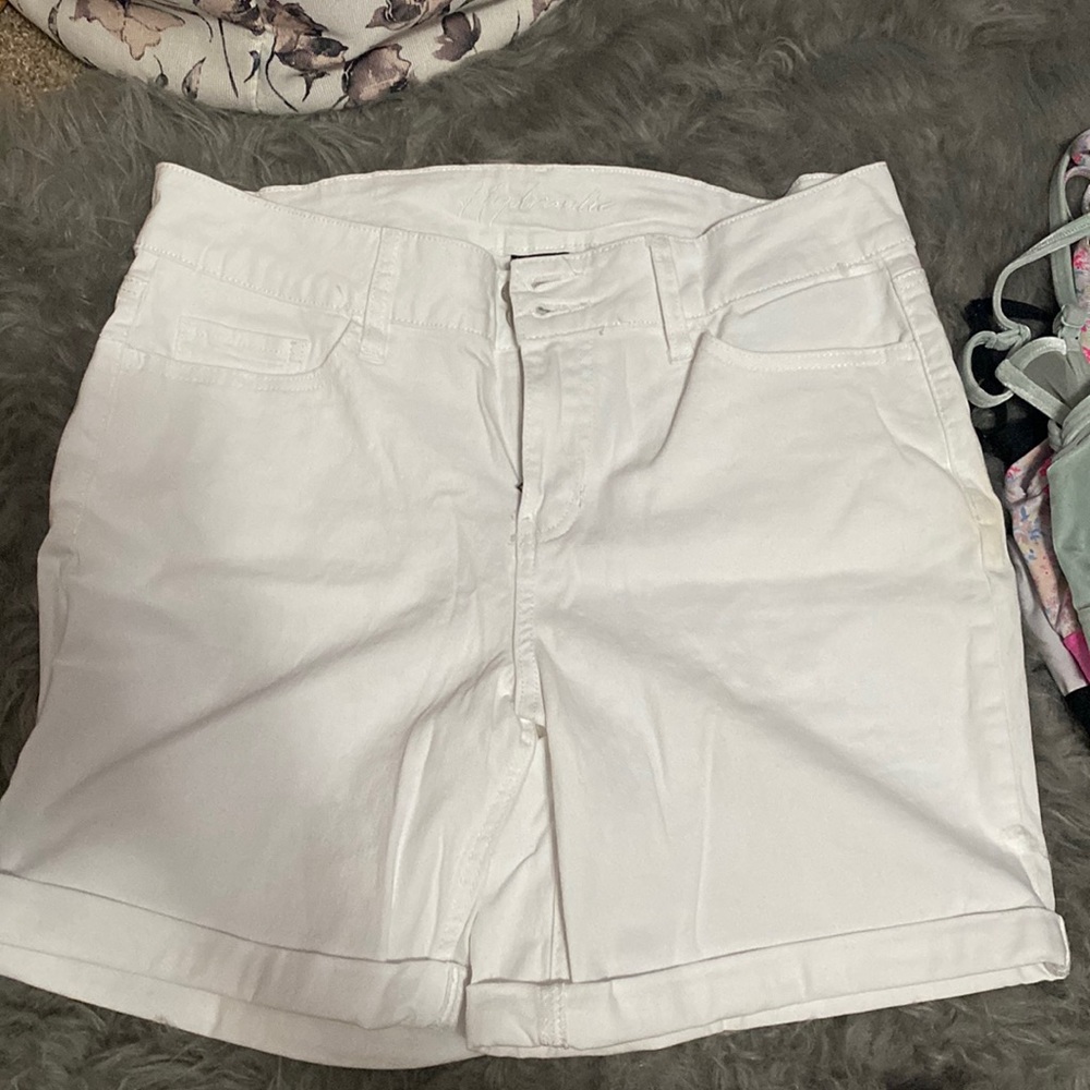 Brand new never worn!